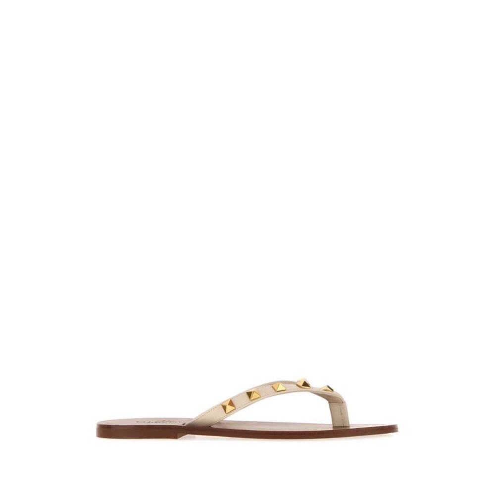 Valentino Garavani Women Ivory Leather Rockstud Thong Slippers